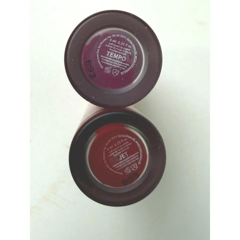 Glossier G Suit Soft Touch Lip Gloss Lipstick Creme Lot 2 Tempo Jet Matte Liquid